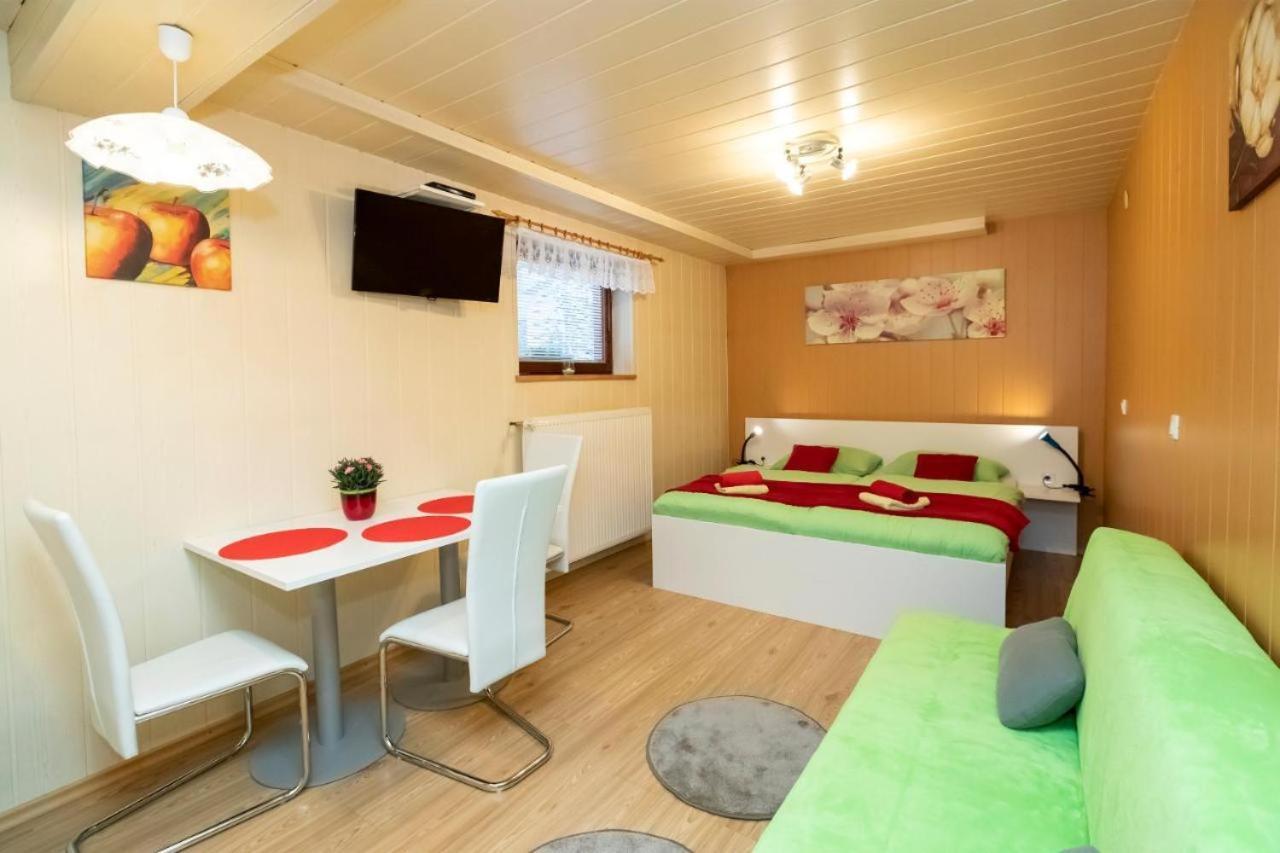 Apartment Ara